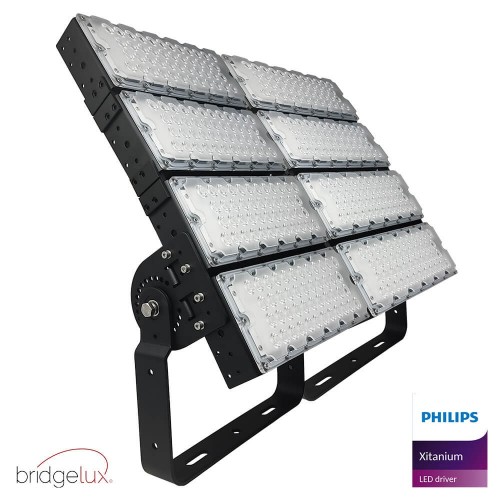 960W Floodlight LED PHILIPS Xitanium STADIUM MATRIX Bridgelux Chip - 240Lm/W - 40º 960W Floodlight LED PHILIPS Xitanium STADIUM MATRIX Bridgelux Chip - 240Lm/W - 40º